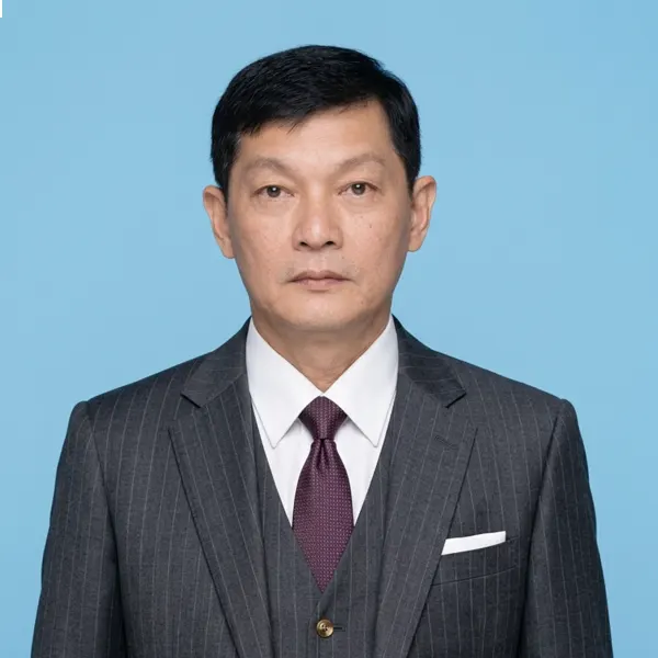 B DASH Founder